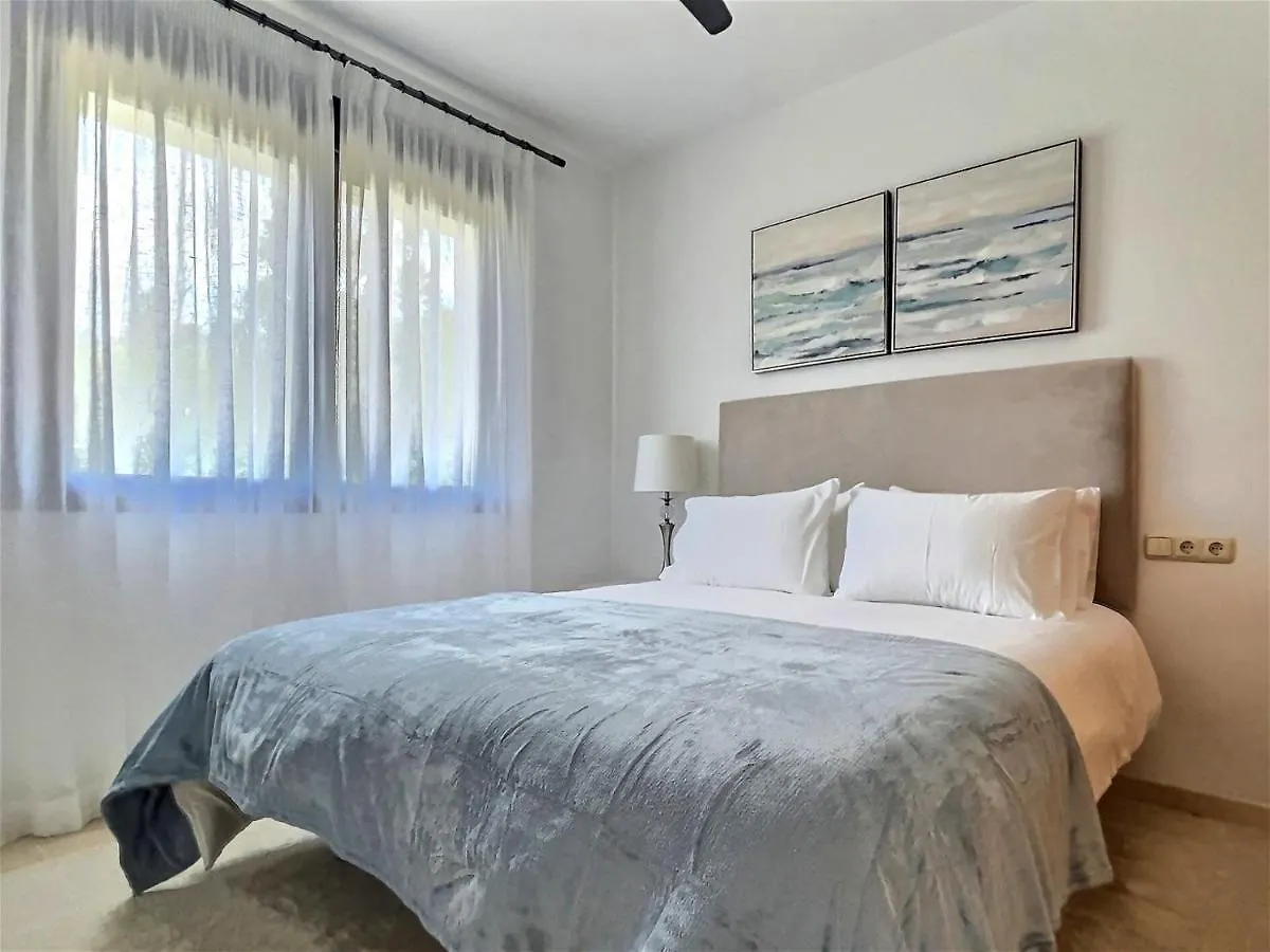 Spectacular 3 Bedroom Penthouse Apartment Casares