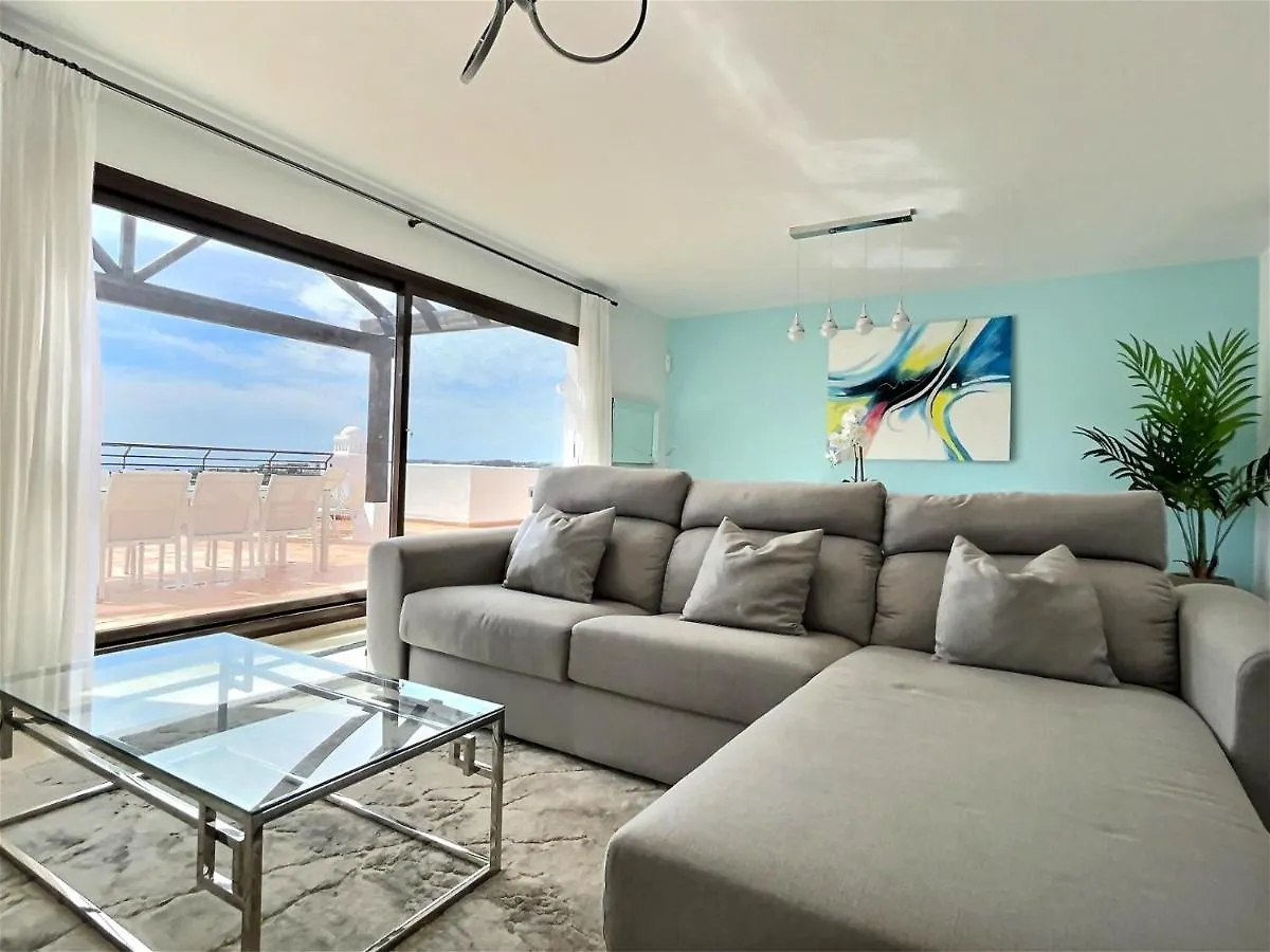 Spectacular 3 Bedroom Penthouse Apartment Casares